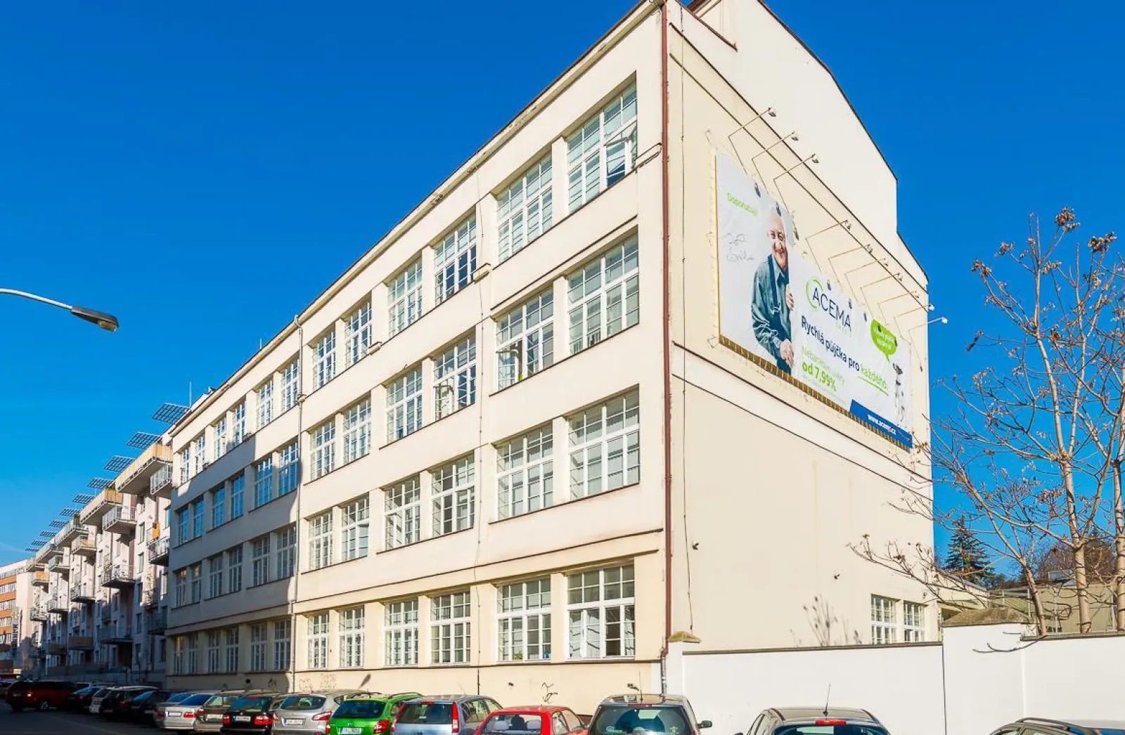 Office Centrum Libeňský Pivovar: Surrounded by Industrial Atmosphere