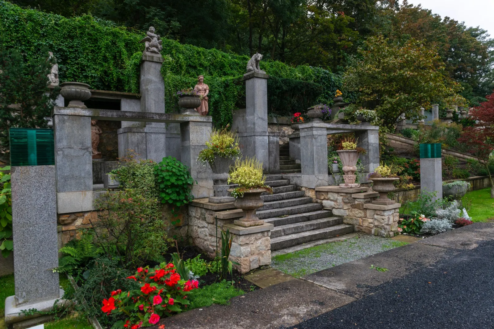 Atelier and garden for your event