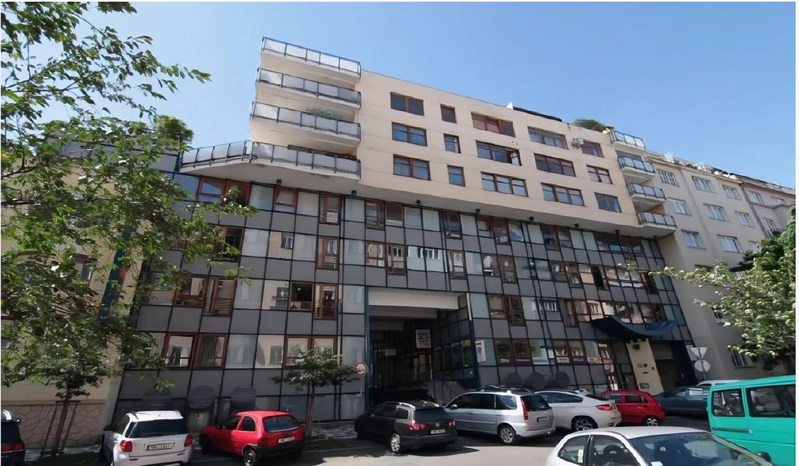 Pronájem obchodního prostoru 257 m2 Agora Flora na Vinohradech