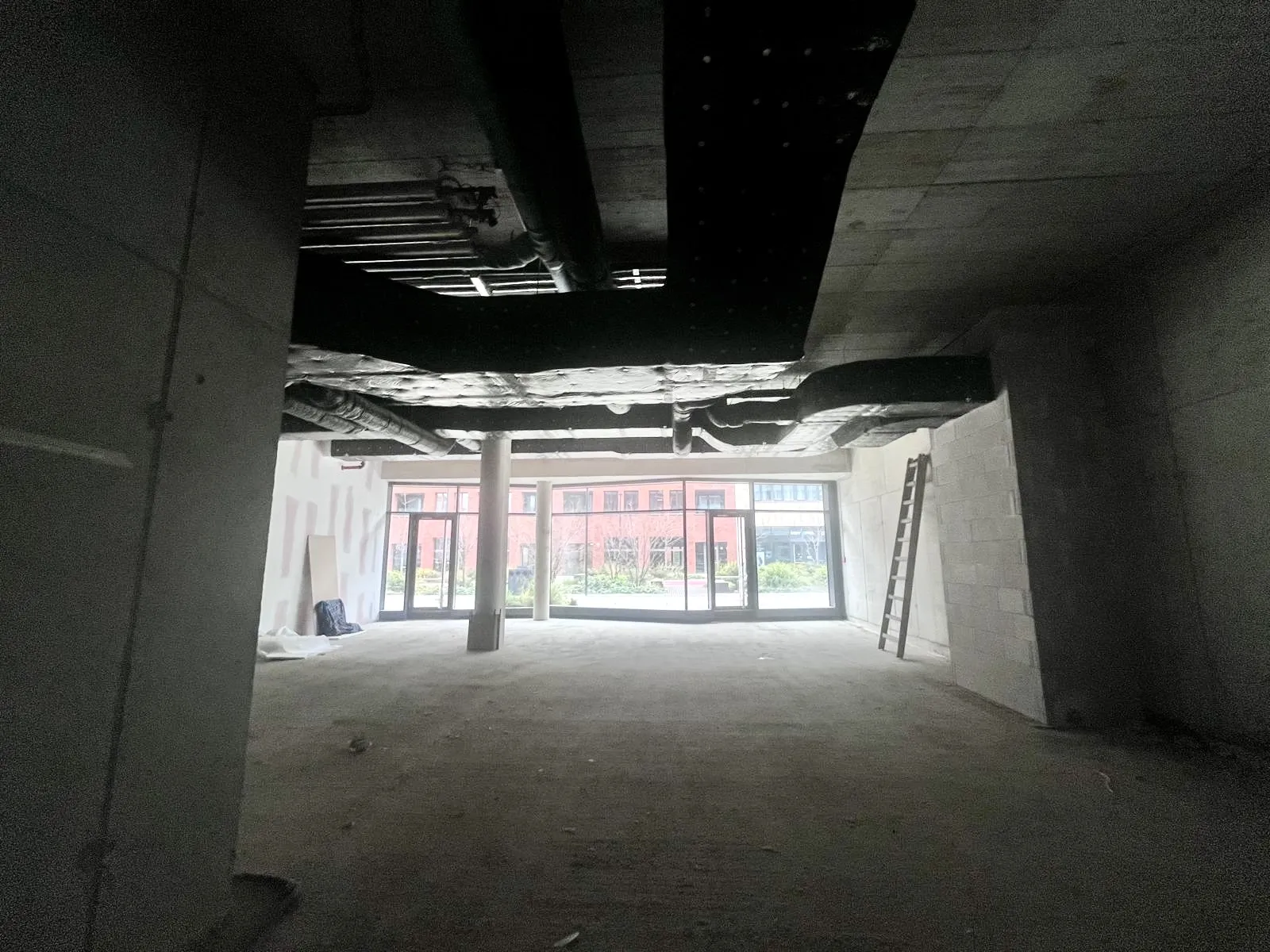 Retail Space for Lease – Smíchov City