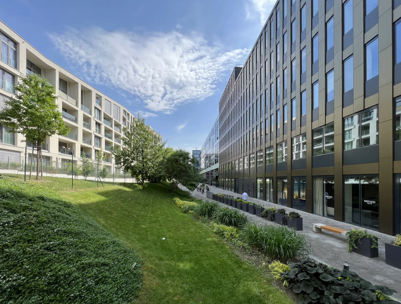 Office Space for Rent – River Garden II & III, Karlín, Prague 8