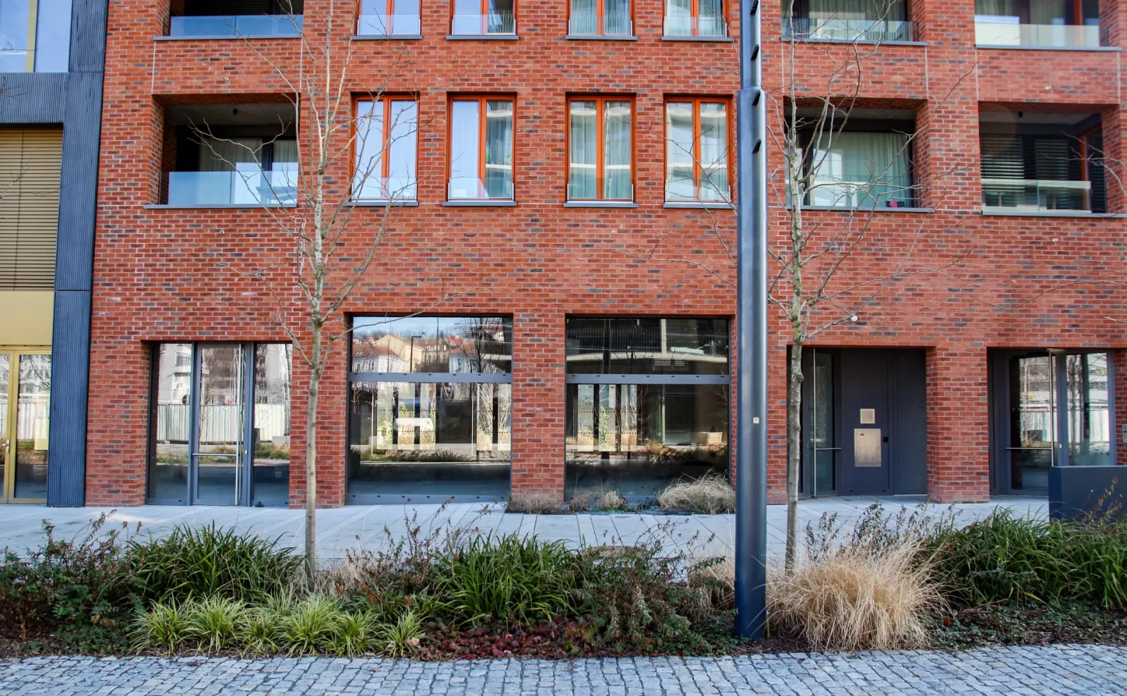 Retail Space for Rent 236 sqm on the Pedestrian Boulevard of the Smíchov City District