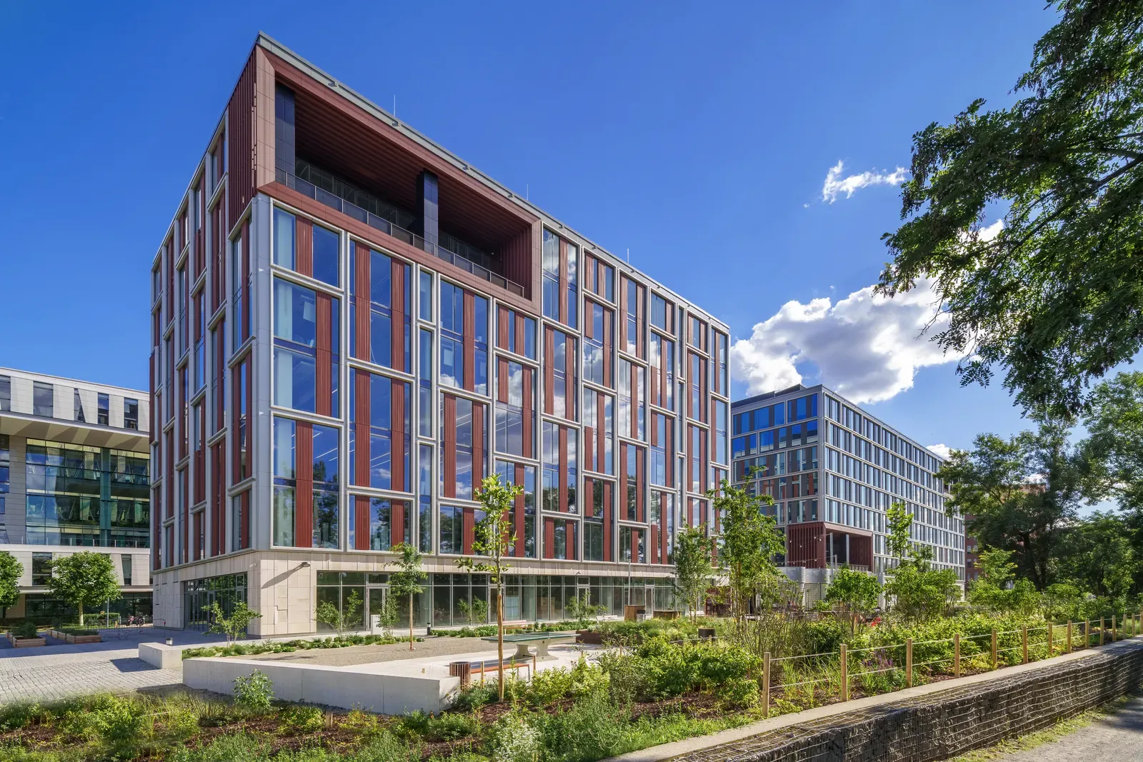 LEASED: Missouri Park – modern offices for rent in Karlín