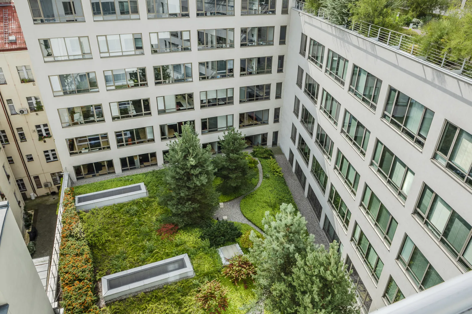 Sublease of office space in Oasis Florenc, Prague 8