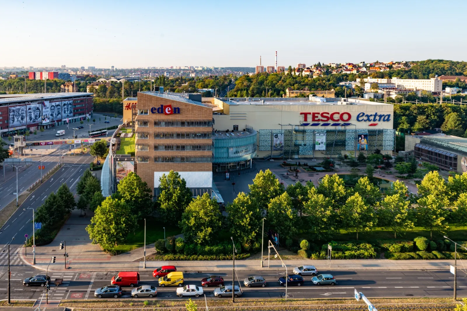 Lease of Retail Unit or Kiosk – OC Eden, Prague 10