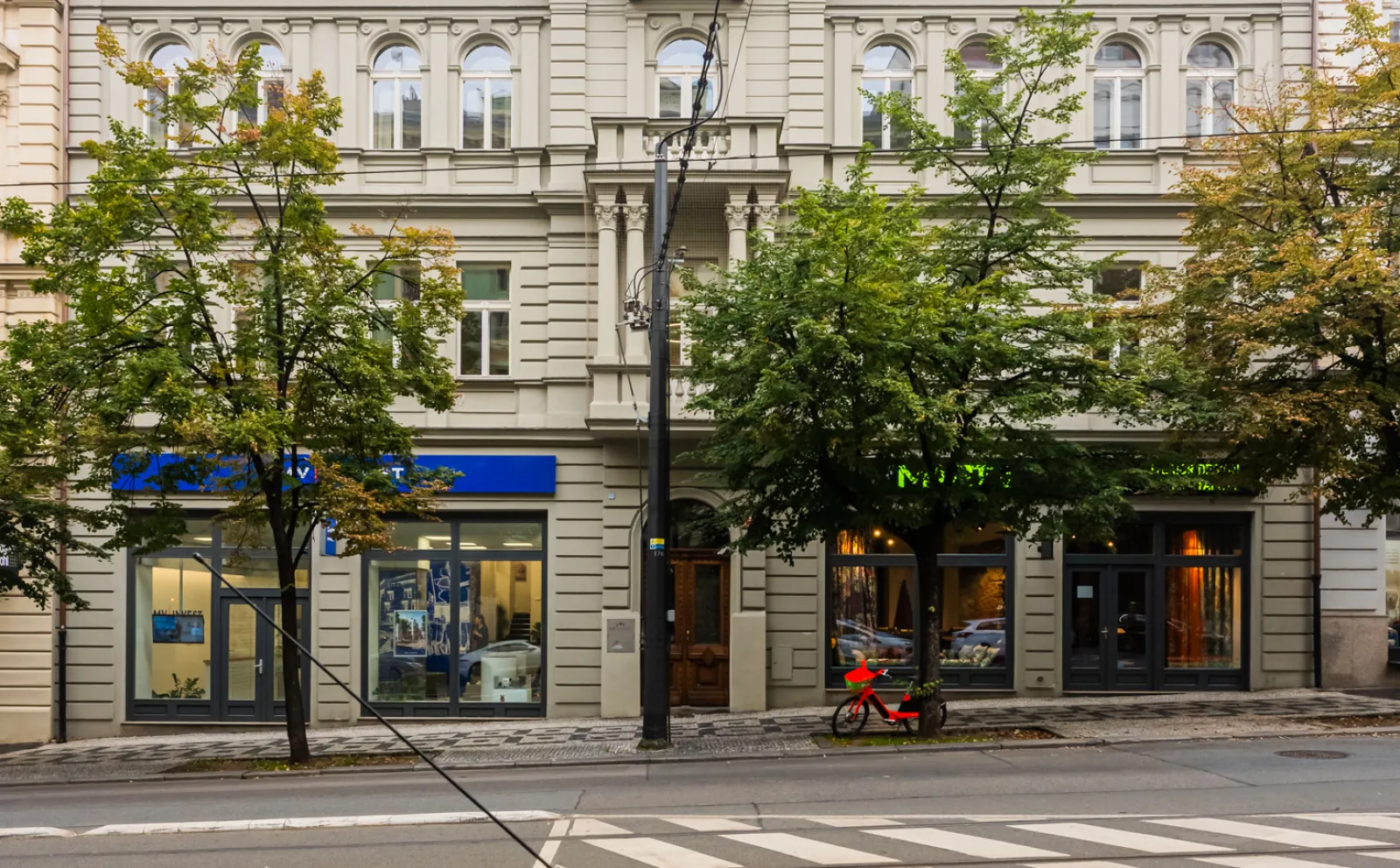 Pronájem Pronájem prostoru pro kavárnu Vinohradská 37 Praha 2 Dejsiprostor