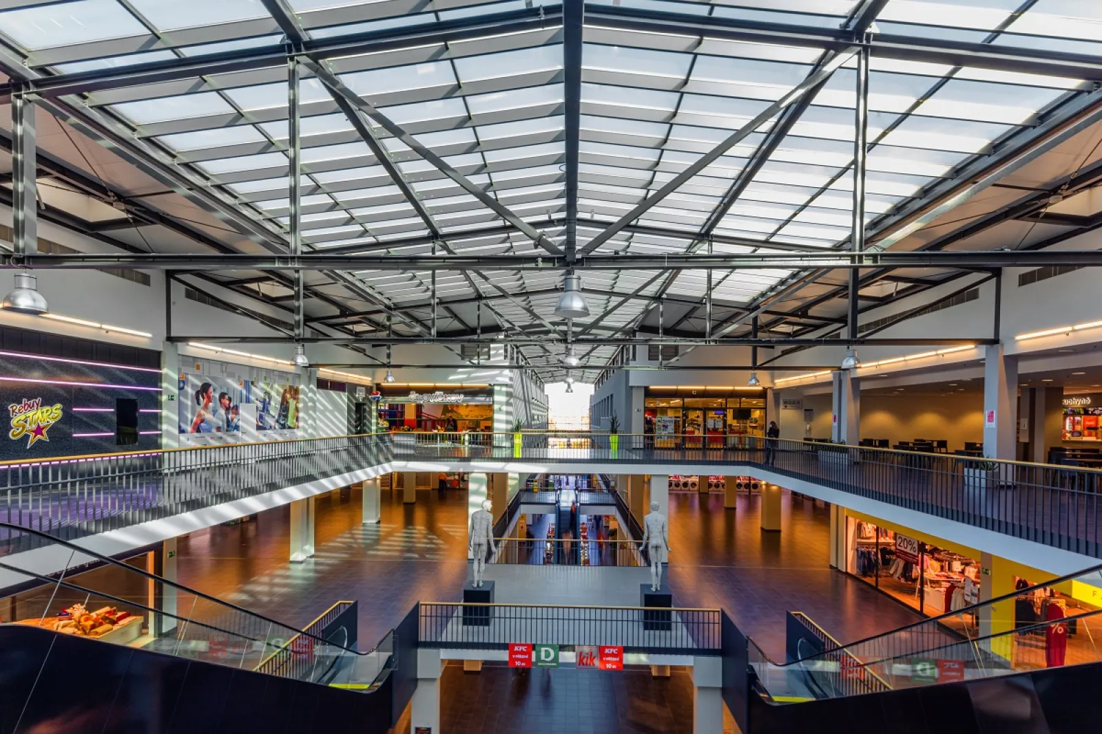 Lease of a Retail Unit or Kiosk in Lužiny Shopping Centre
