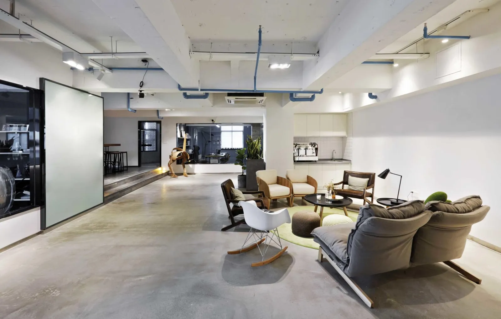 Astrid Offices pronájem moderních kanceláří Praha 7 Holešovice