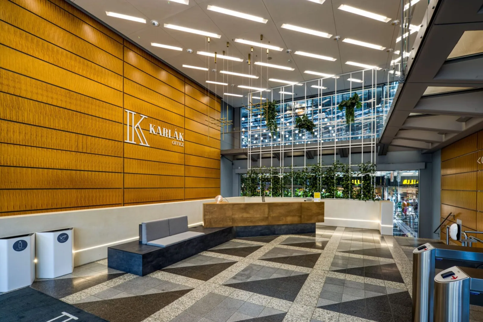 Karlák Office – Office Lease Prague 2 Karlovo náměstí | Dejsiprostor