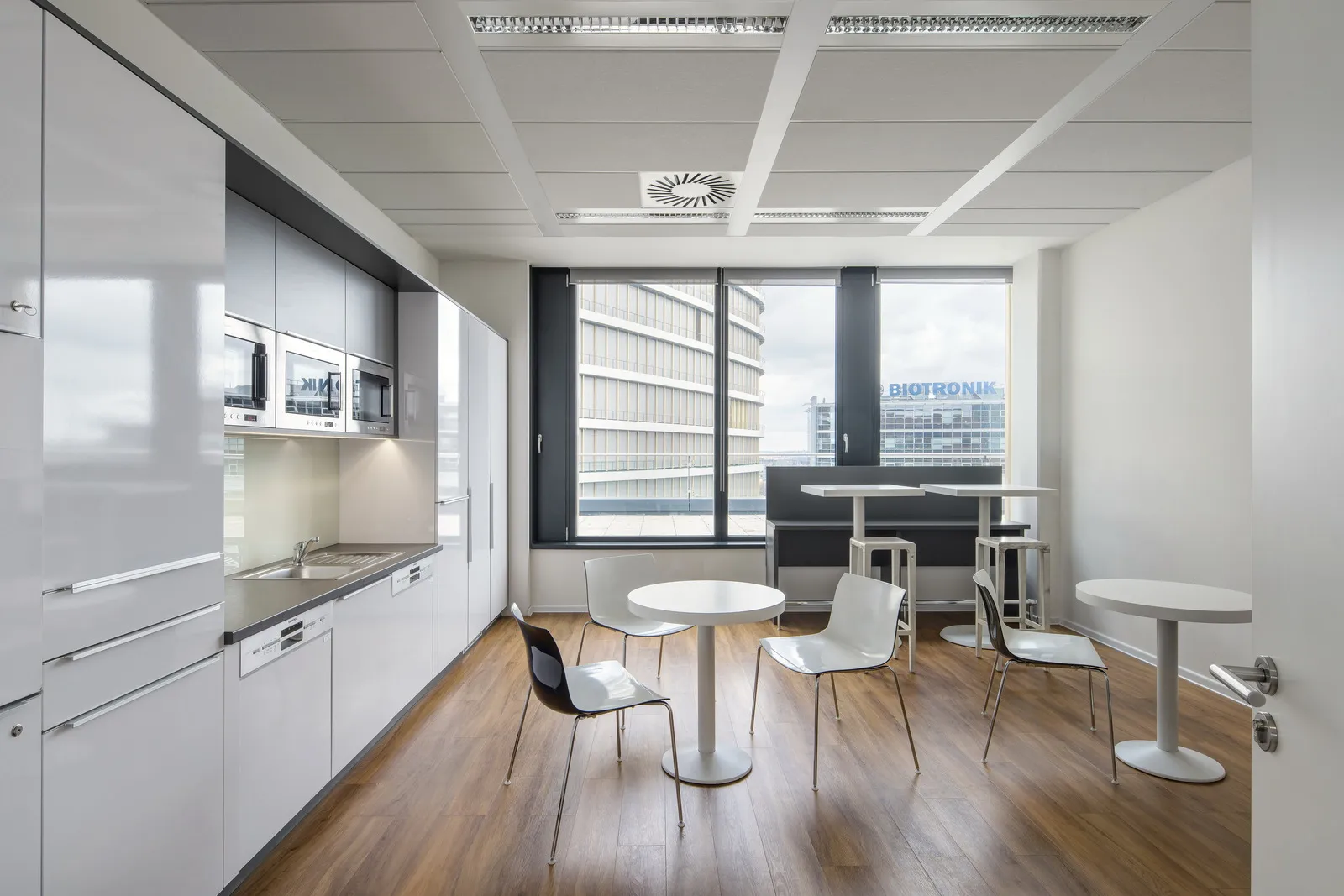 Enterprise Office Centre kanceláře pronájem Praha 4 Pankrác Dejsiprostor