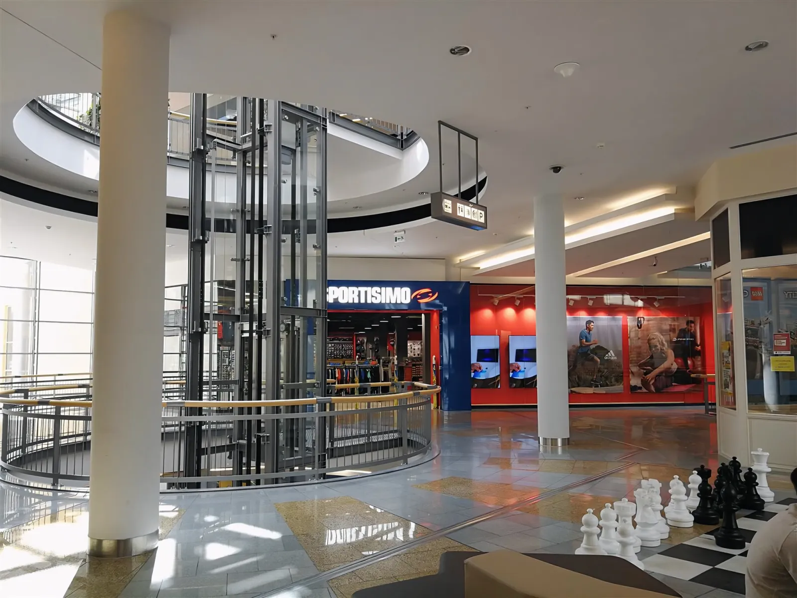 Forum Liberec Shopping Center – Retail Space / Kiosk for Lease | Dejsiprostor