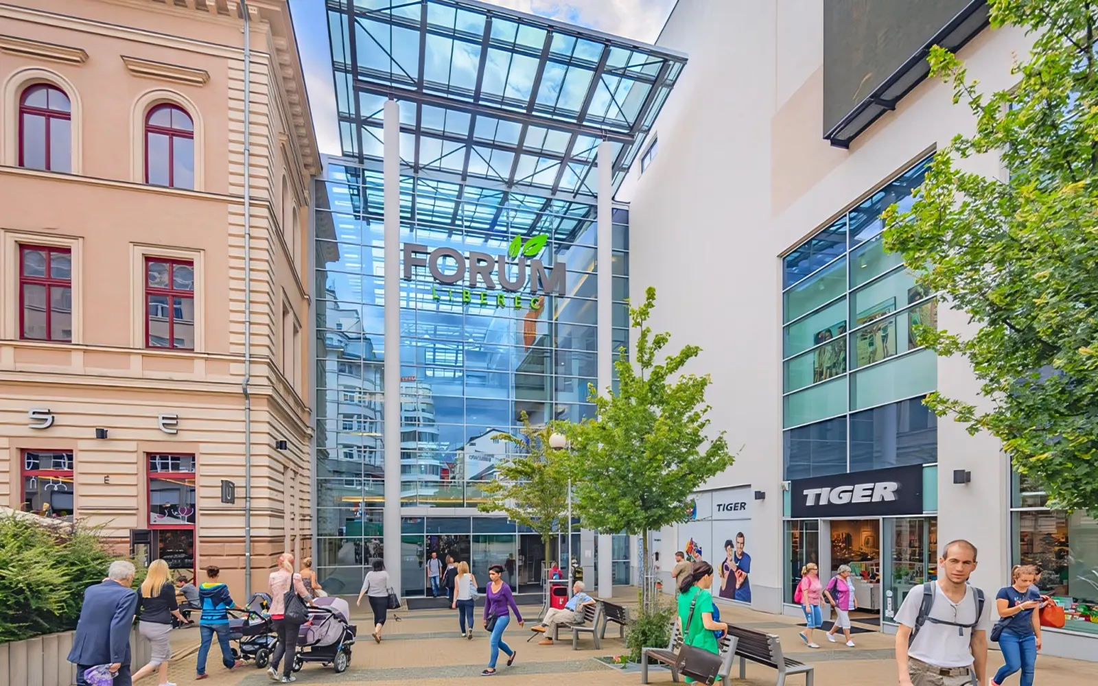 Forum Liberec Shopping Center – Retail Space / Kiosk for Lease | Dejsiprostor