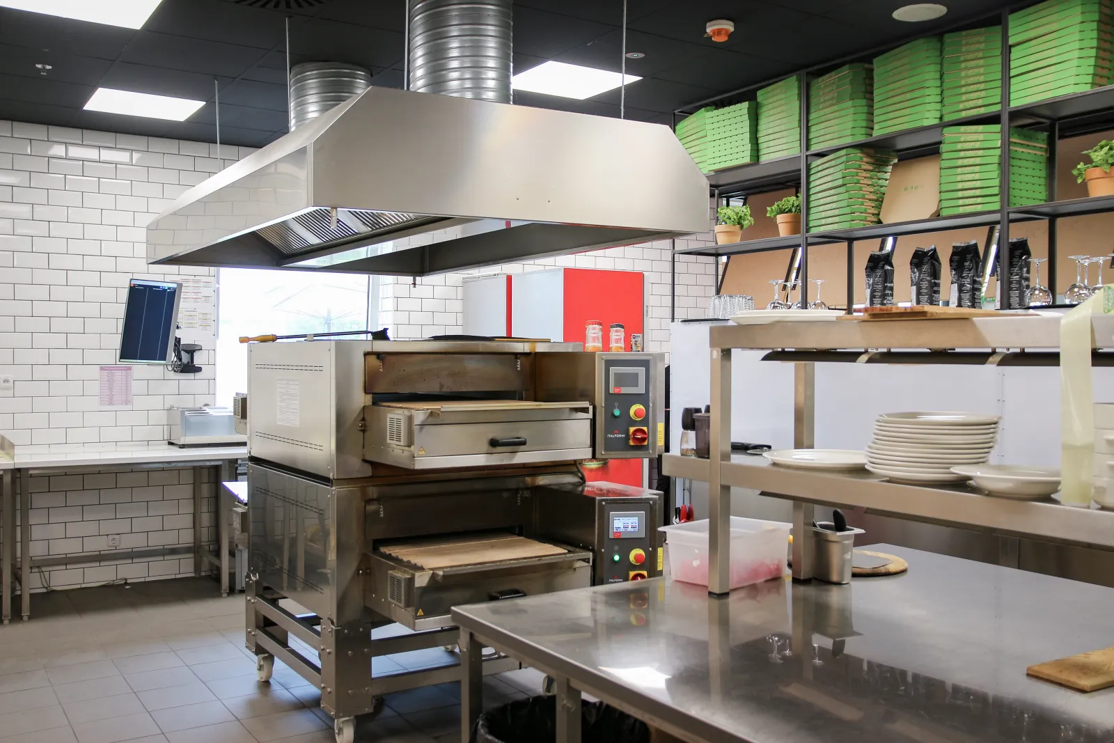 Fully Equipped Gastro Space for Lease at OC Letňany | Dejsiprostor