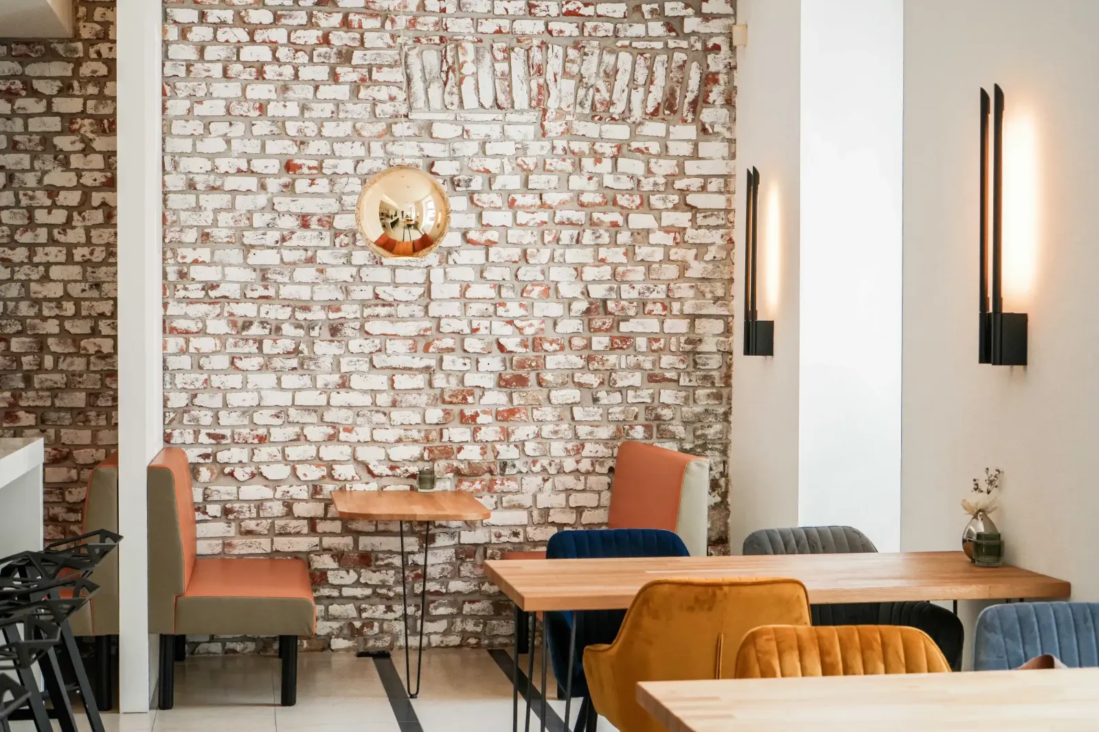 Offices for Lease in WorkLounge Žižkov Coworking