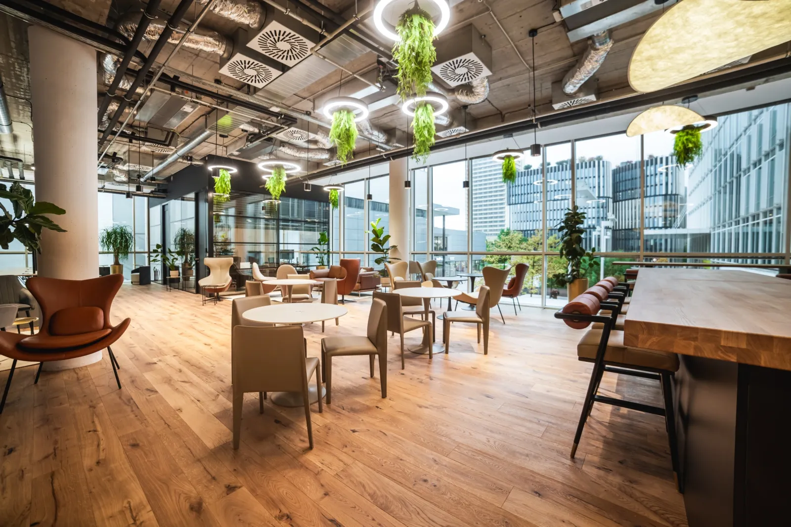 Serviced Offices for Lease at WorkLounge Pankrác, Prague 4 | Dejsiprostor