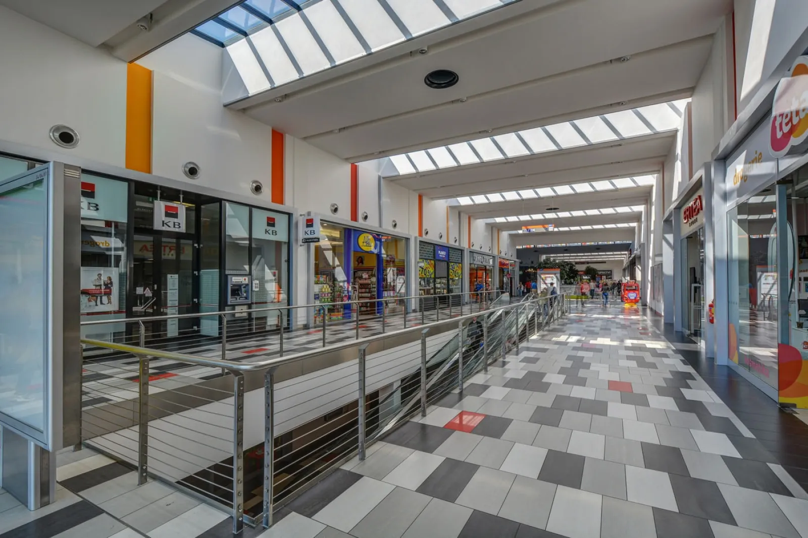 Retail Space for Lease – Campus Square Brno