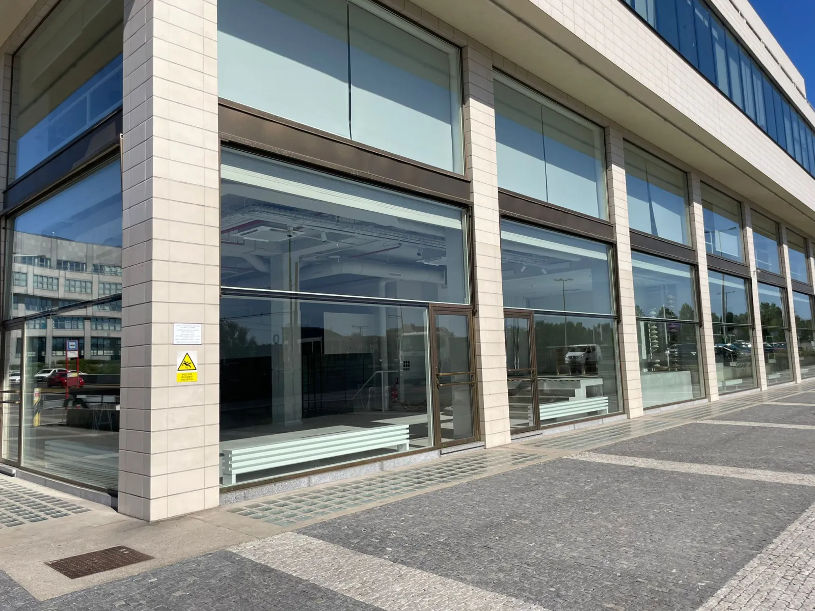 Commercial space for rent Prague 6 Bubenská