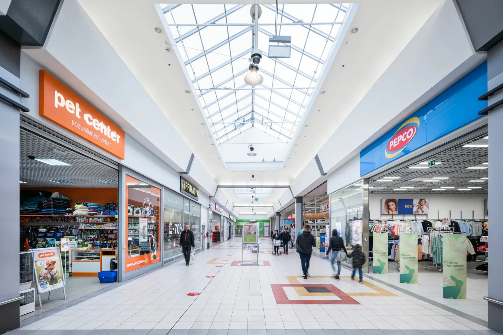 Pronájem obchodních prostor v Obchodním centru Shopland Opava