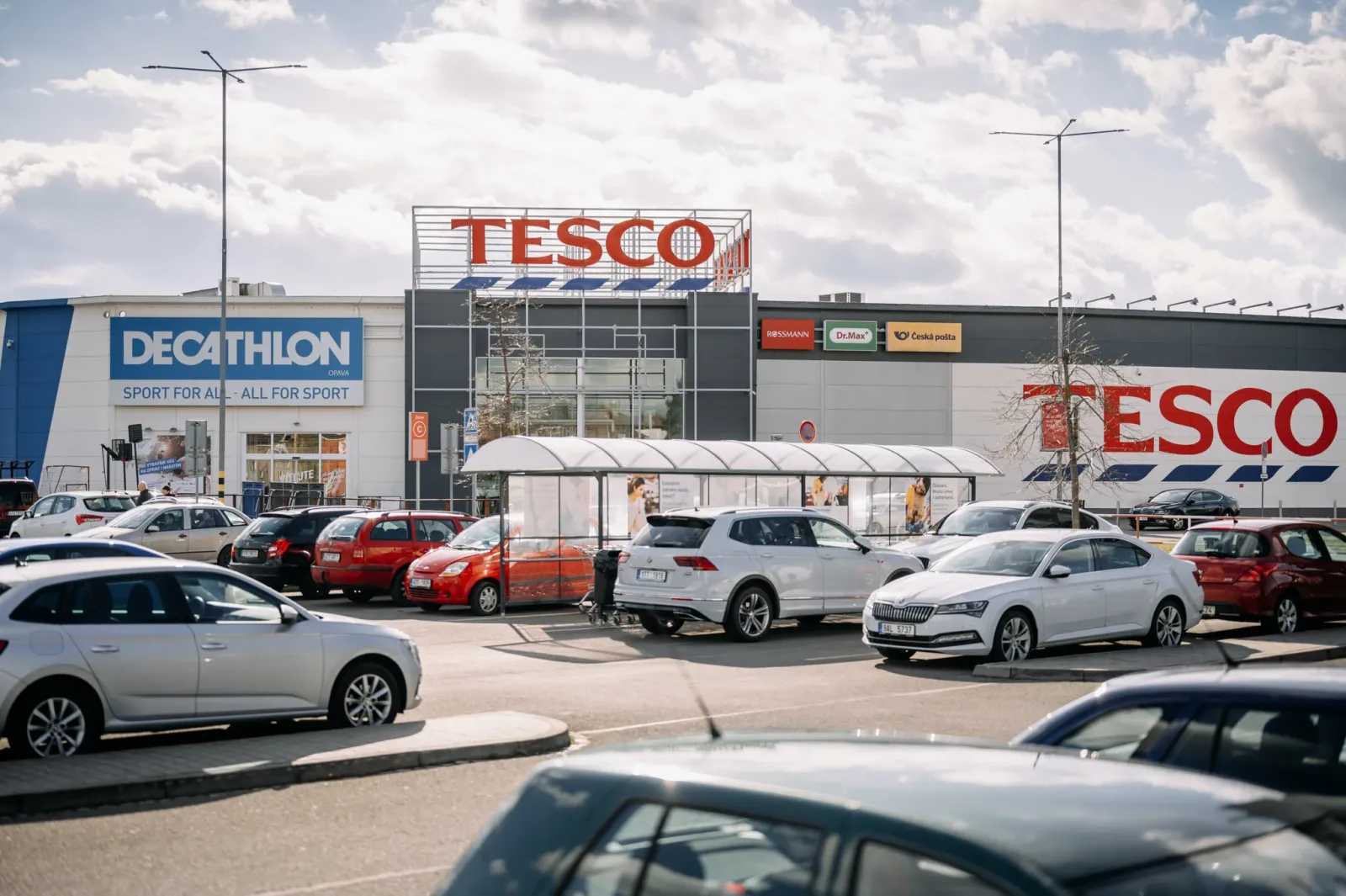 Shopland Opava Shopping Park – Retail Space / Kiosk for Lease | Dejsiprostor