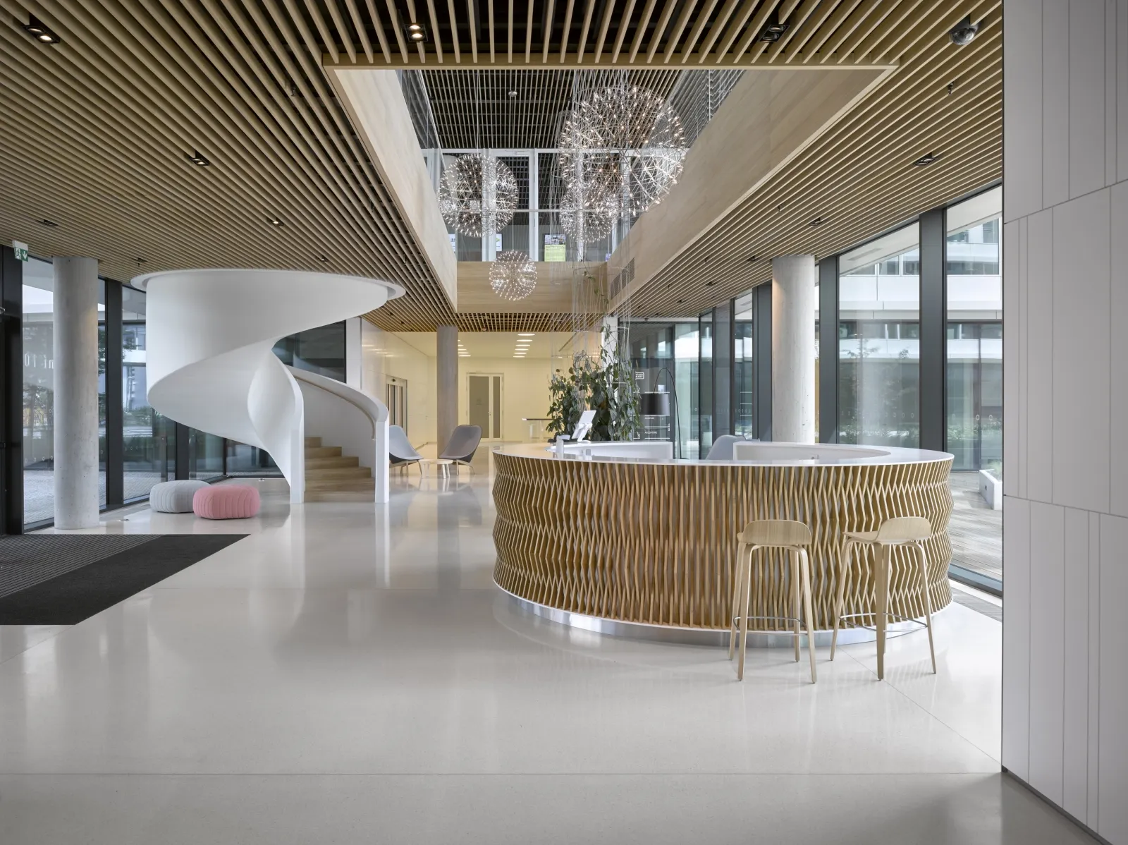 Visionary office rental Prague 7 – Dejsiprostor