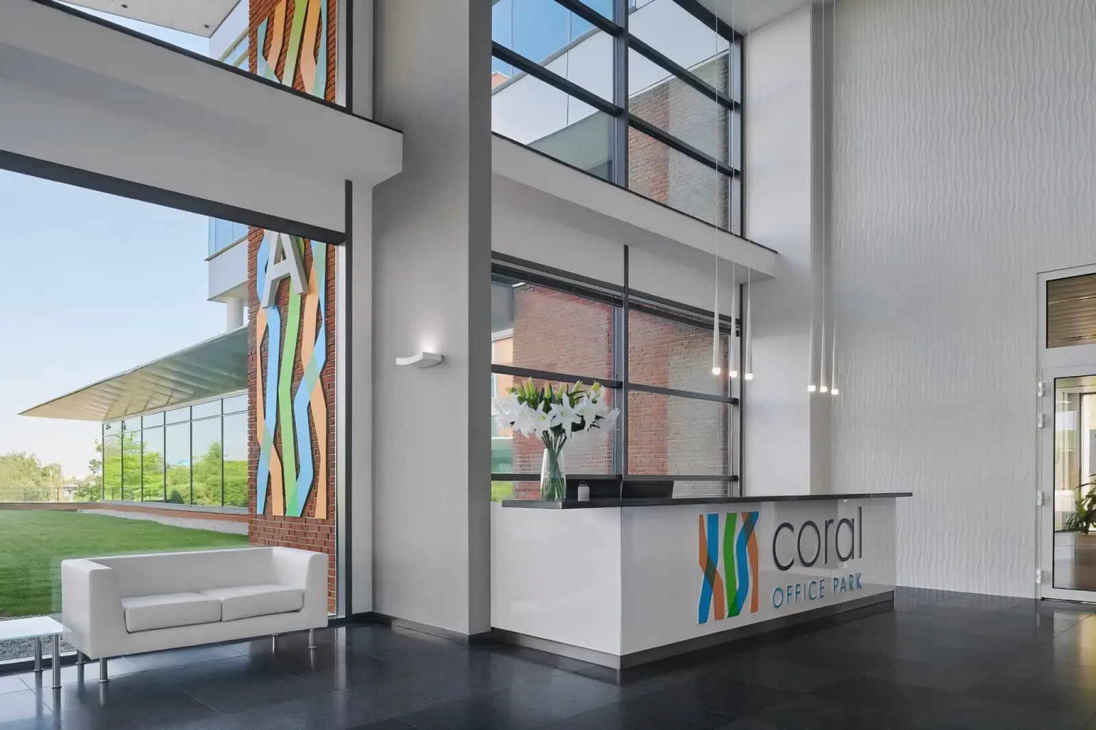 Coral Office Park: Pronájem moderních kanceláří na Nových Butovicích