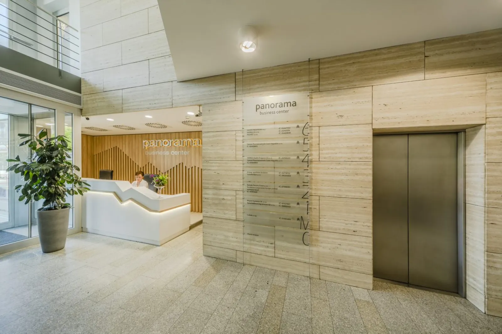 Pronájem kanceláří centrum Prahy Panorama Business Centre Dejsiprostor – fotka 3