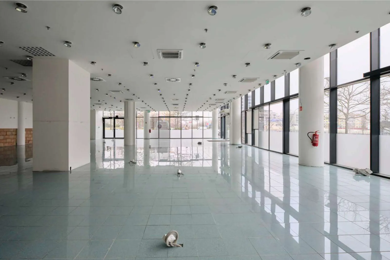 Retail Space for Lease at Patria West Offices, Prague 5 Stodůlky | Dejsiprostor