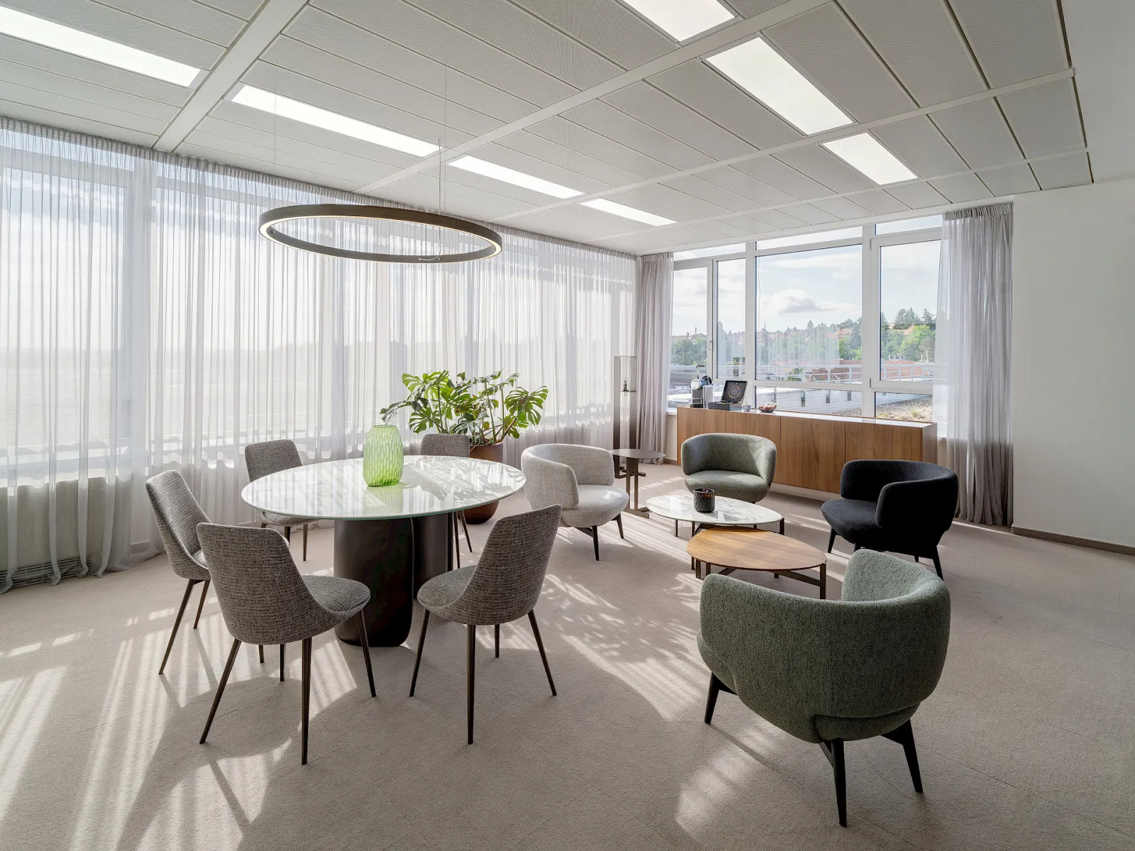 Hadovka Office Park, kanceláře v Dejvicích – fotka 2